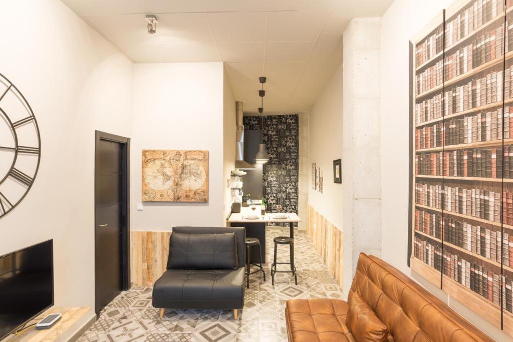 Historical Center Ollerias Apartment Malaga Ngoại thất bức ảnh