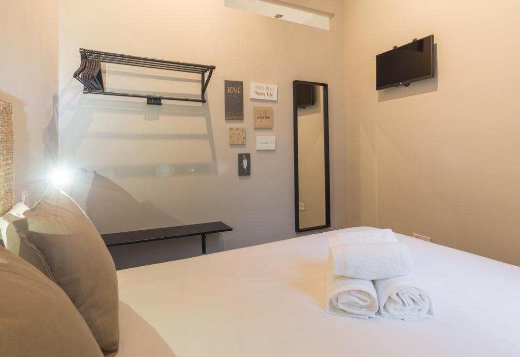 Historical Center Ollerias Apartment Malaga Ngoại thất bức ảnh